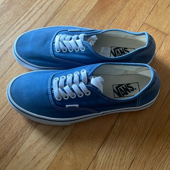 EUC Woman’s Size 9 Vans Medium Width Blue Lace Up Cotton Tennis Shoe - Picture 2 of 9